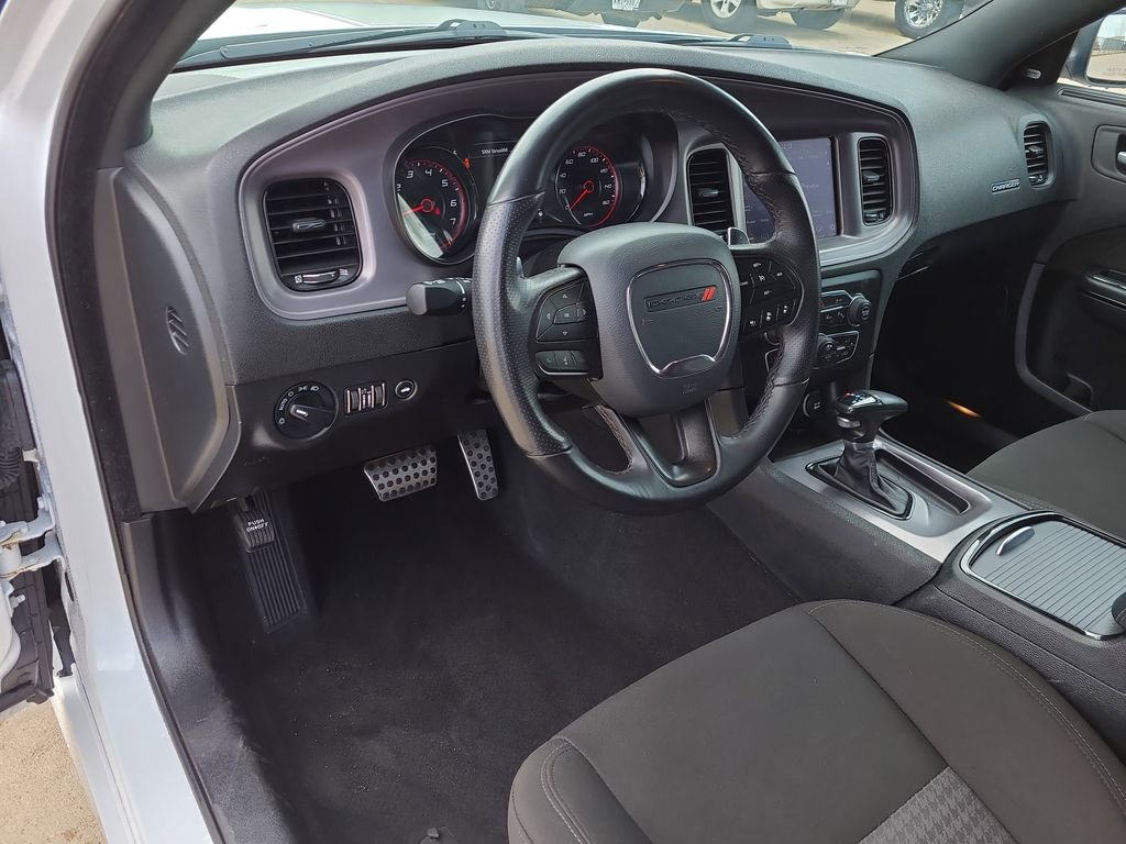 Used 2023 Dodge Charger R/T w/ Blacktop Package image 16