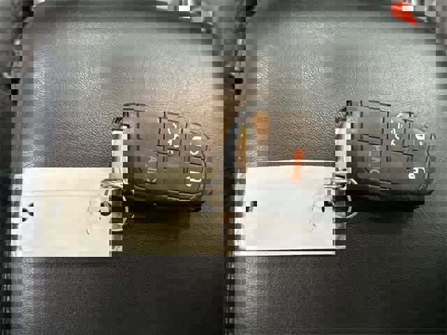 Used 2020 Chrysler 300 Touring w/ Sport Appearance Package image 32