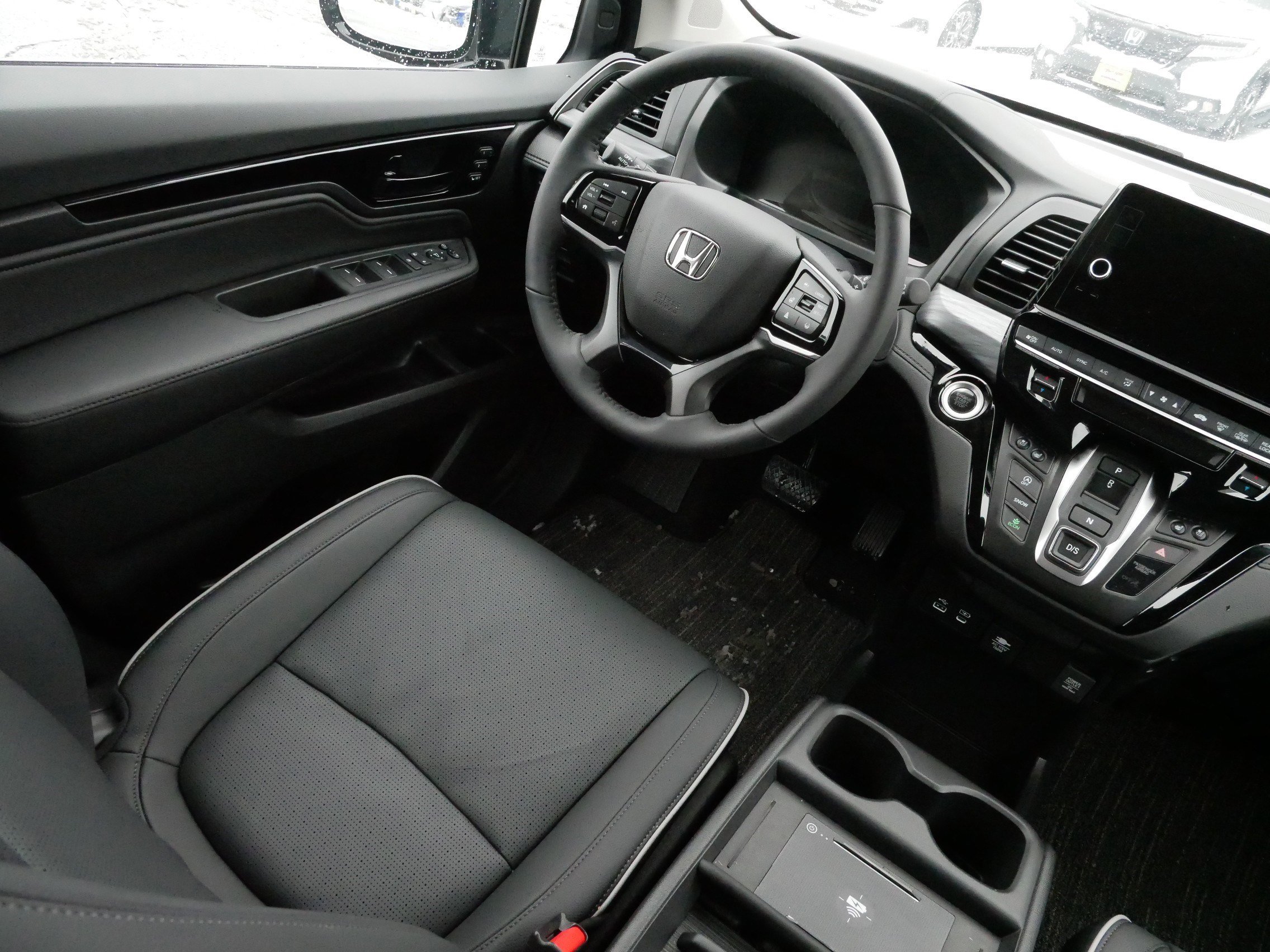 Certified 2026 Honda Odyssey Elite image 9