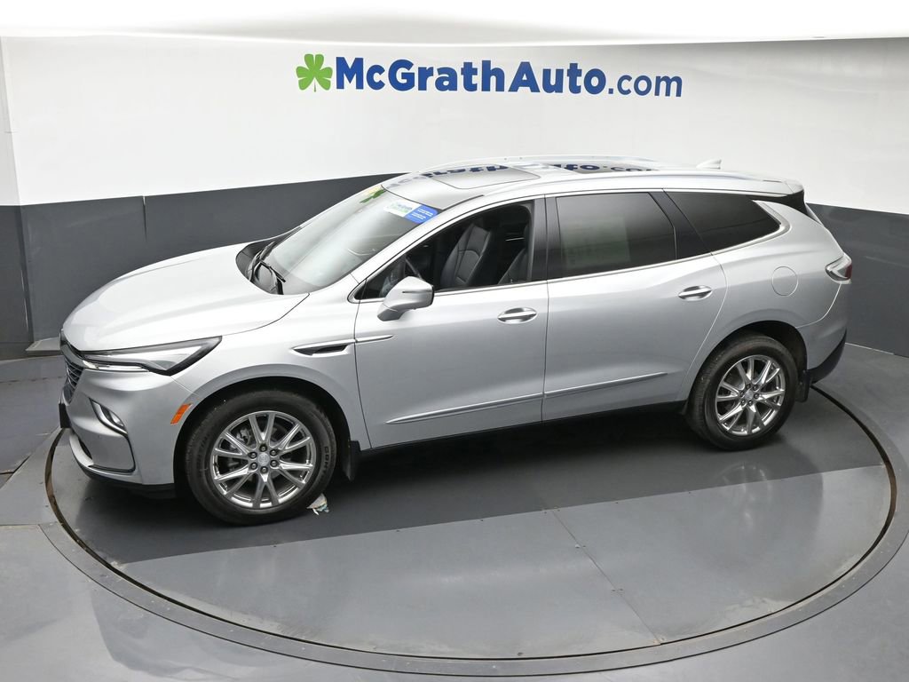 Used 2022 Buick Enclave Premium w/ Experience Buick Package image 22