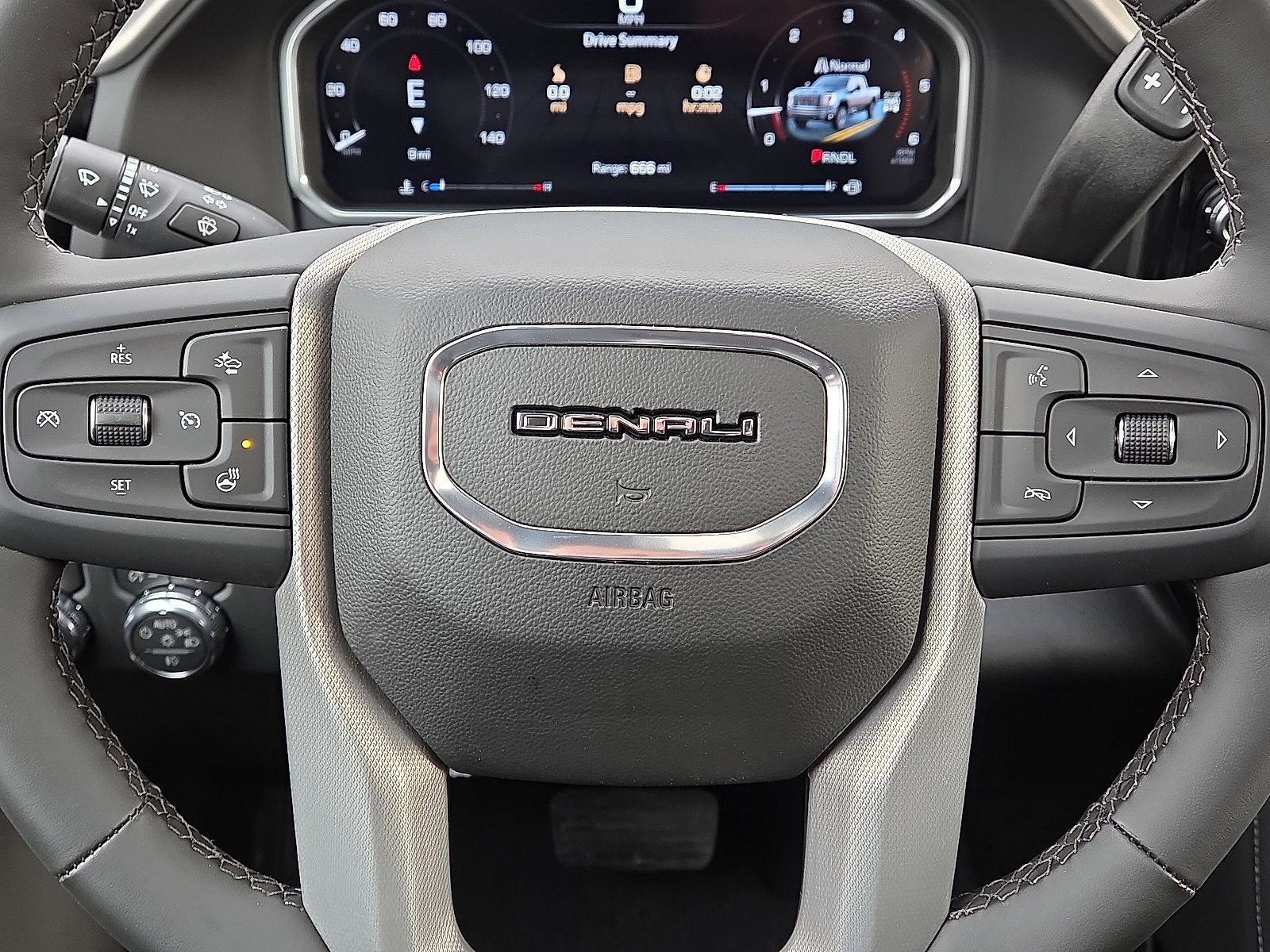 New 2026 GMC Sierra 2500 Denali w/ Denali Reserve Package AWD/4WD image 13