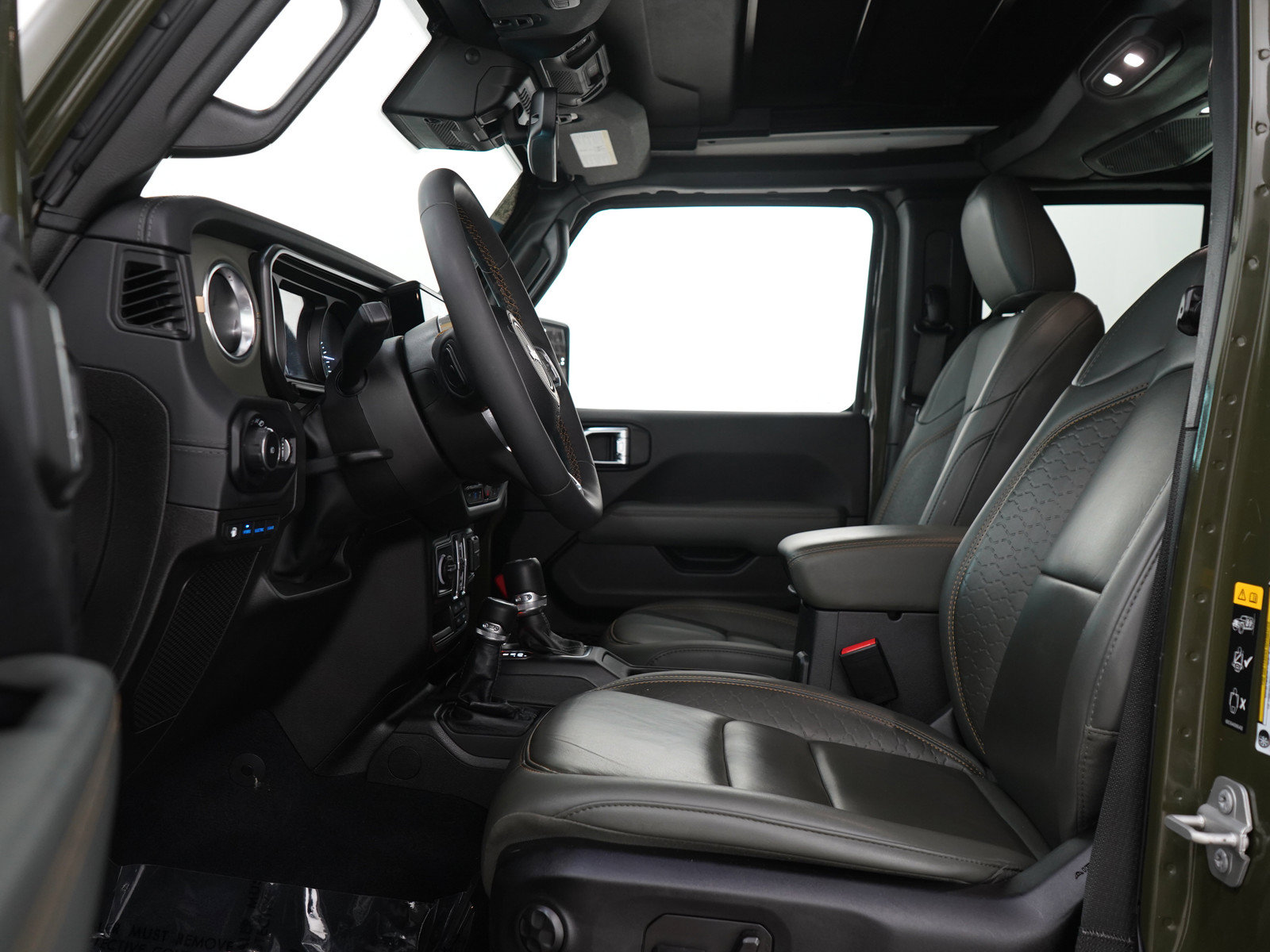 Used 2024 Jeep Wrangler High Altitude AWD/4WD image 22