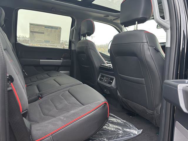 New 2026 Ford F250 Lariat w/ Black Appearance Package image 19