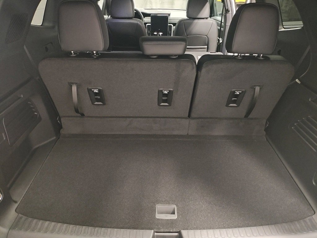 New 2026 GMC Acadia Elevation w/ Black Edition image 15