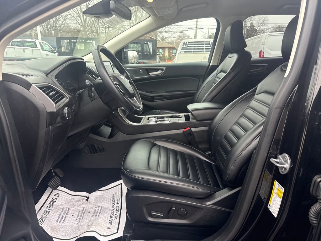 Used 2024 Ford Edge SEL w/ Convenience Package image 23