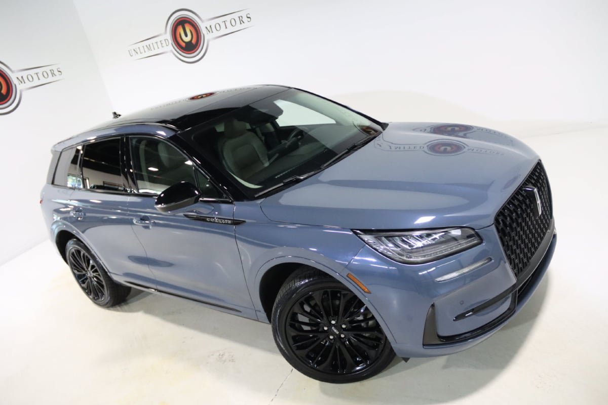 Used 2024 Lincoln Corsair AWD w/ Equipment Group 101A image 58