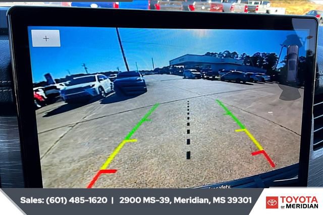 Used 2022 Ford Expedition Limited image 14