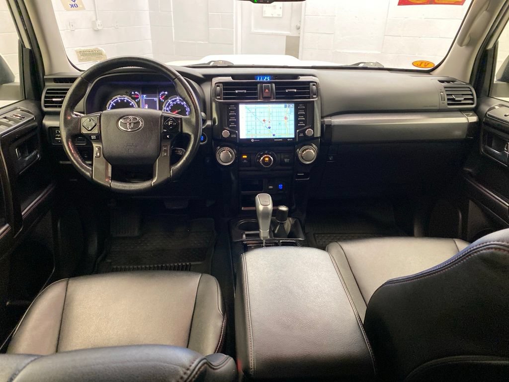 Used 2023 Toyota 4Runner TRD Off-Road Premium AWD/4WD image 23