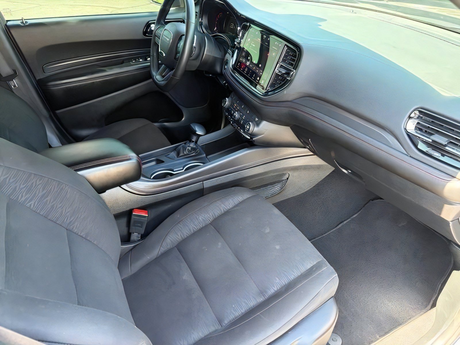 Certified 2025 Dodge Durango GT w/ Trailer Tow Group IV RWD image 32