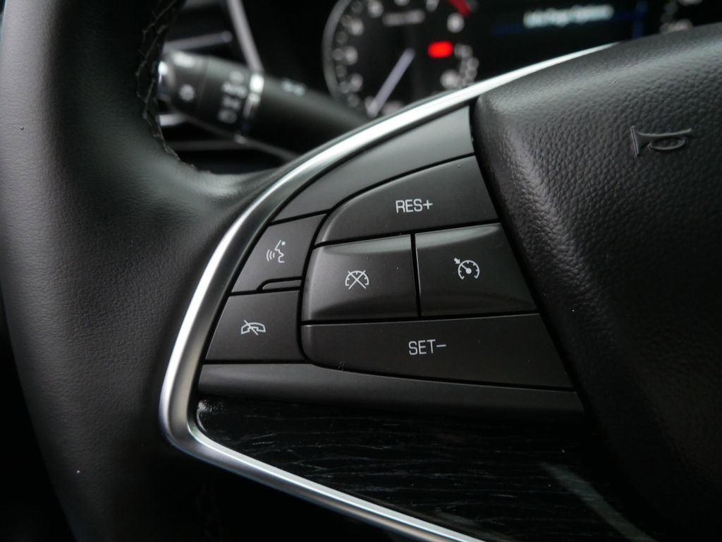 Used 2025 Cadillac XT5 Premium Luxury image 25