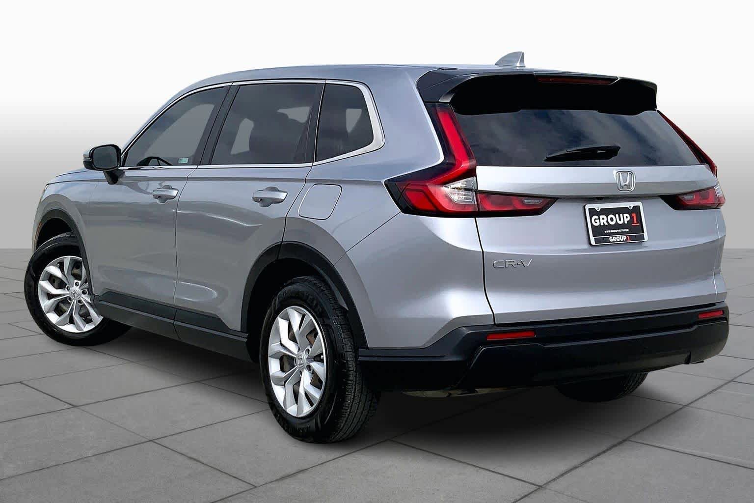 Used 2023 Honda CR-V LX image 12