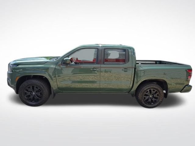 Used 2022 Nissan Frontier SV AWD/4WD image 2