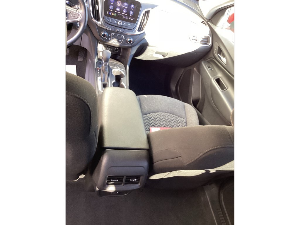 Used 2024 Chevrolet Equinox LT AWD/4WD image 16