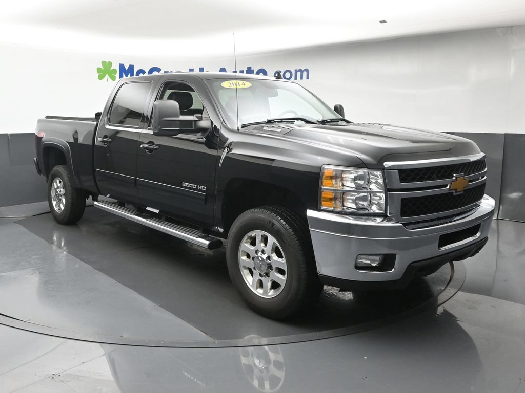 Used 2014 Chevrolet Silverado 2500 LTZ w/ LTZ Plus Package AWD/4WD image 2