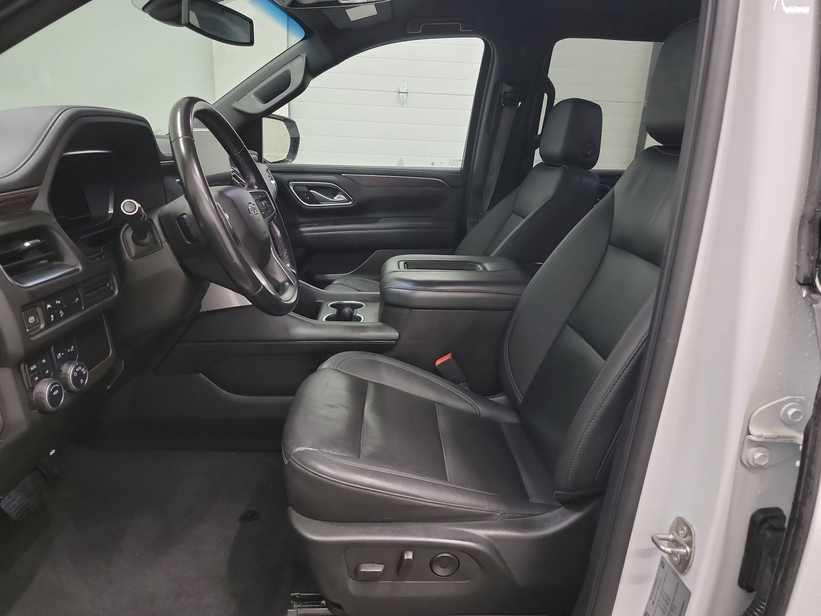 Used 2022 Chevrolet Tahoe Z71 AWD/4WD image 12