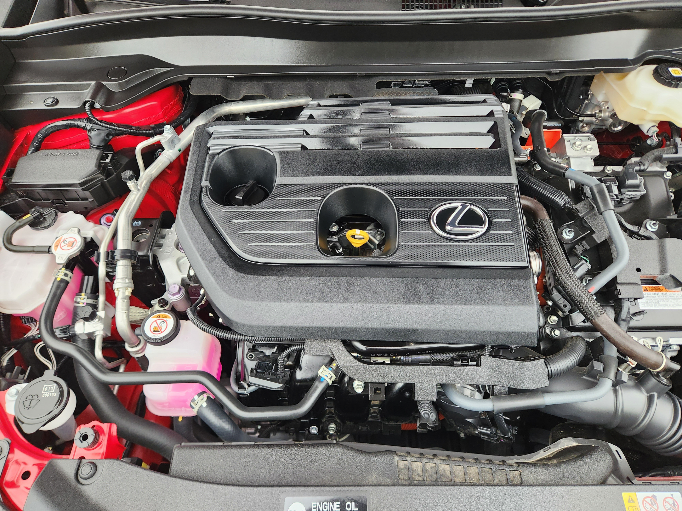 Used 2025 Lexus UX 300h FWD w/ Accessory Package (Z1) image 29