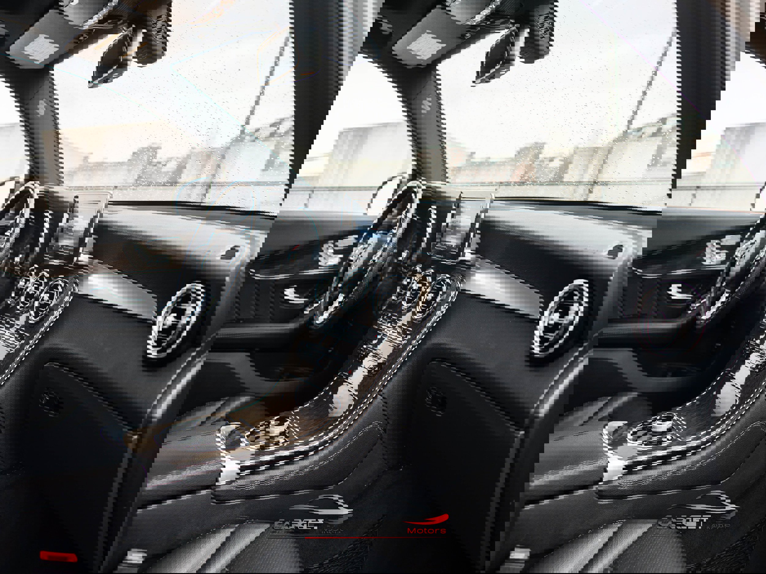 Used 2019 Mercedes-Benz GLC 300 4MATIC image 15