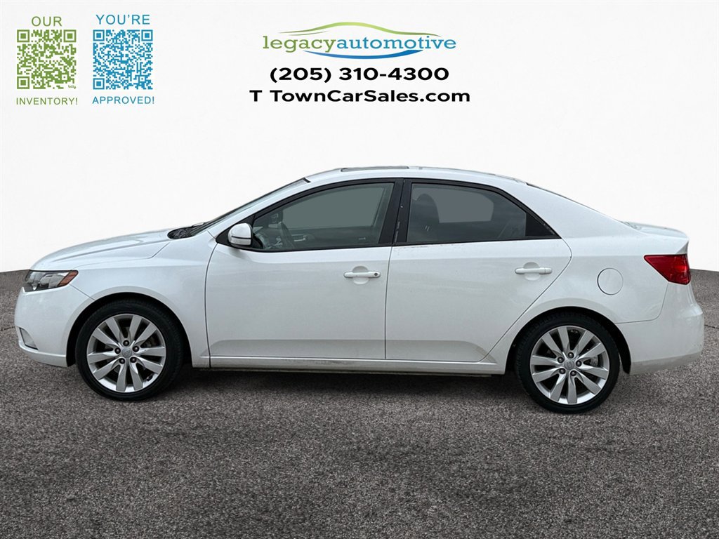 Used 2011 Kia Forte SX image 3