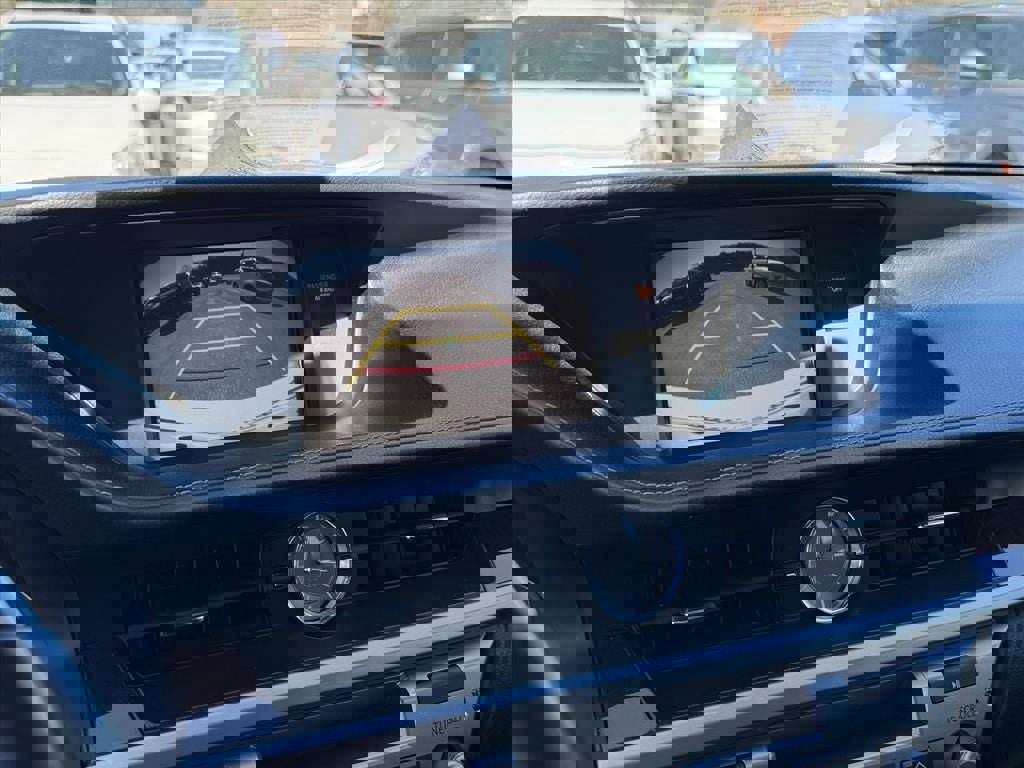 Used 2018 Lexus ES 350 w/ Luxury Package w/Wood Trim image 27