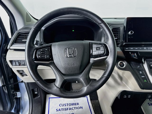 Used 2025 Honda Odyssey EX-L image 12