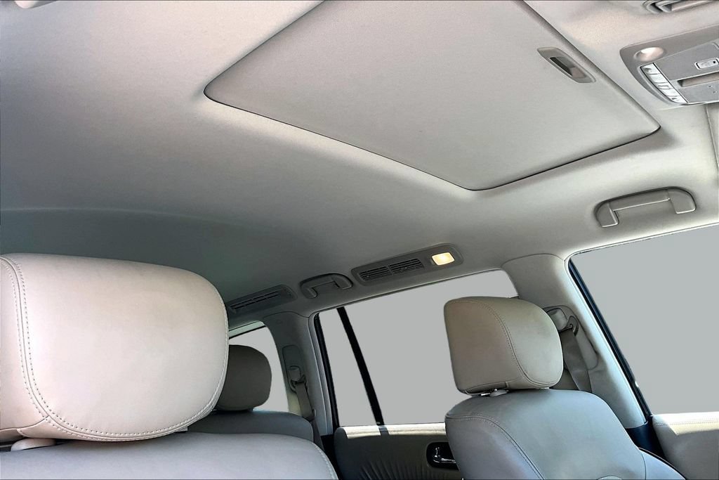Used 2020 Nissan Armada Platinum w/ Captain's Chairs Package AWD/4WD image 28