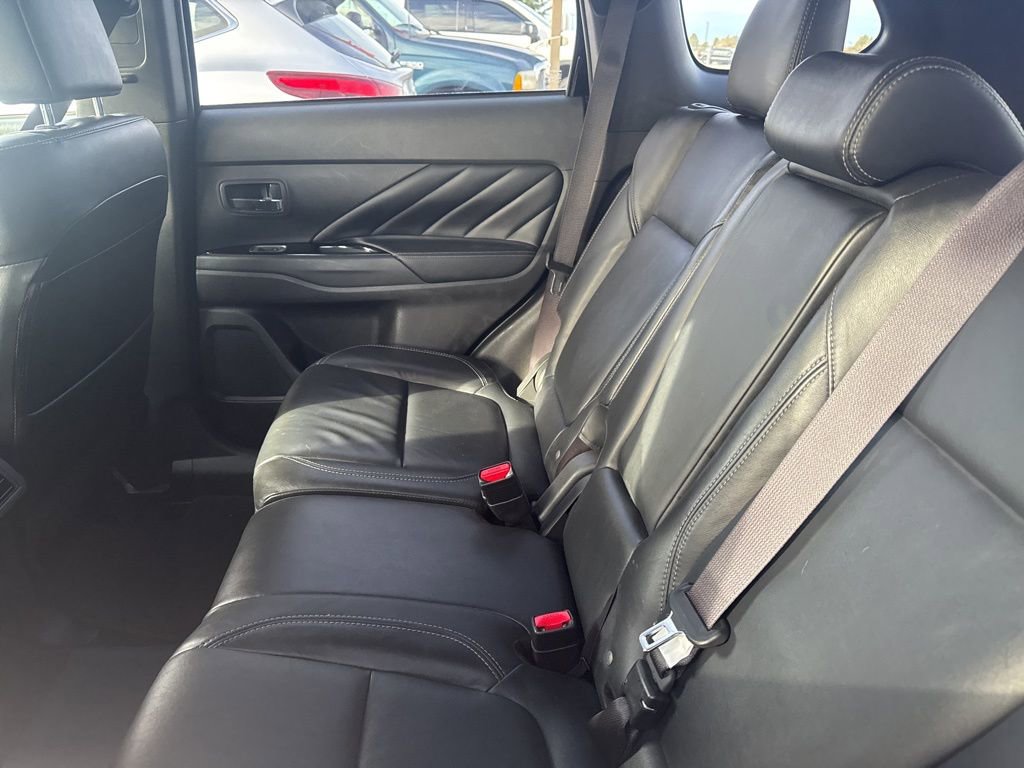 Used 2020 Mitsubishi Outlander SEL image 8