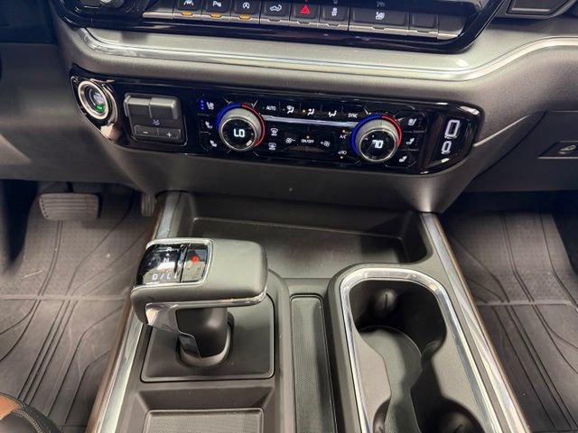 Certified 2025 Chevrolet Silverado 1500 High Country w/ High Country Premium Package AWD/4WD image 14