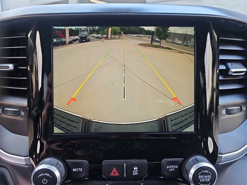 New 2024 RAM 2500 Big Horn w/ Heated Seats & Wheel Group image 23