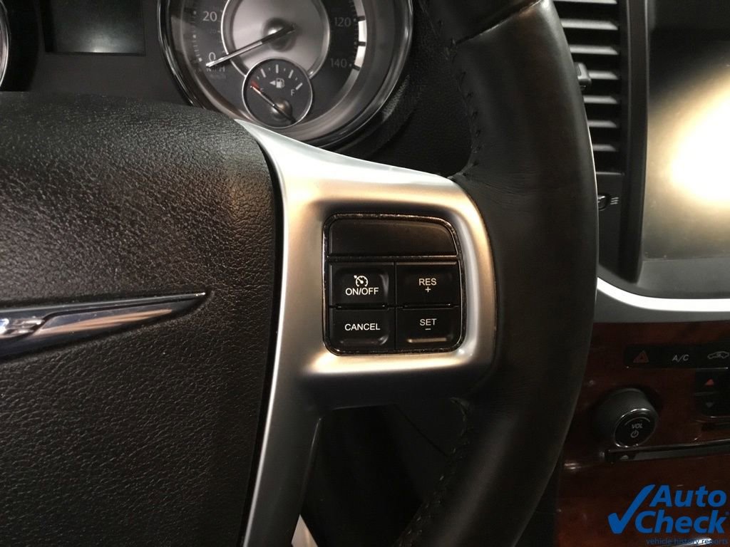 Used 2013 Chrysler 300 AWD w/ Driver Convenience Group image 46