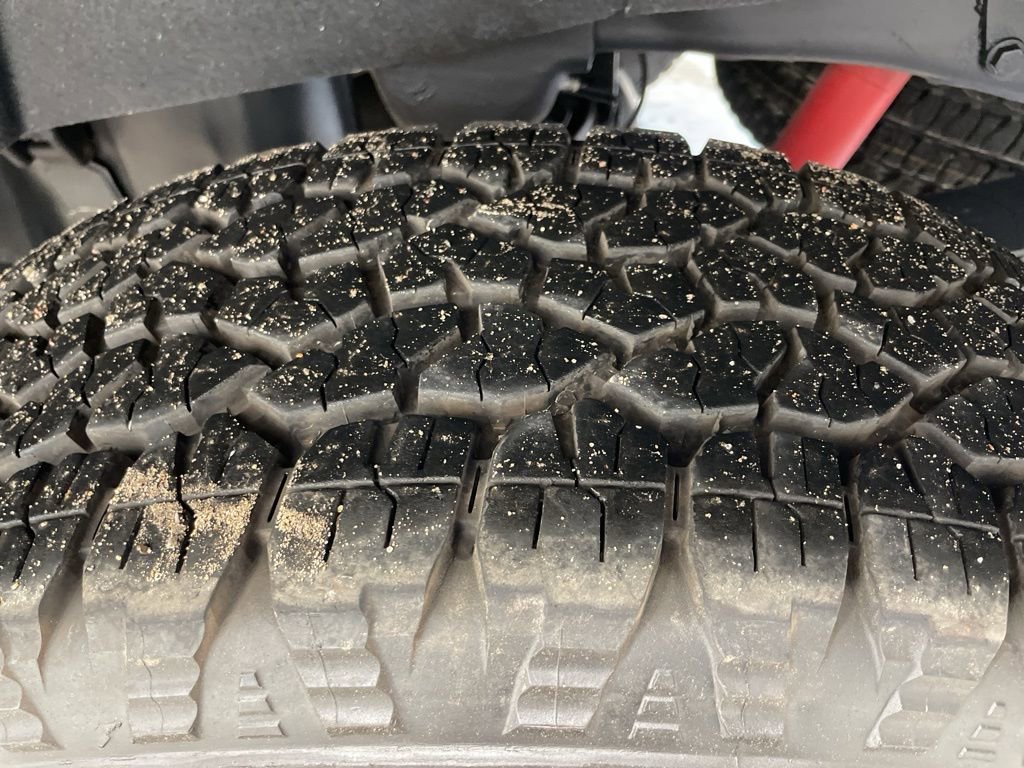 Used 2025 Chevrolet Silverado 2500 LT image 16