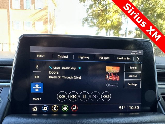 Used 2021 Chevrolet Suburban LT image 10