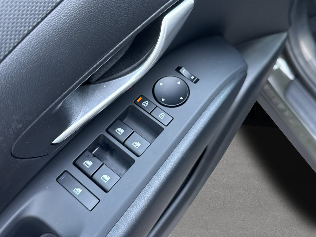 Certified 2025 Hyundai Tucson SEL FWD image 23