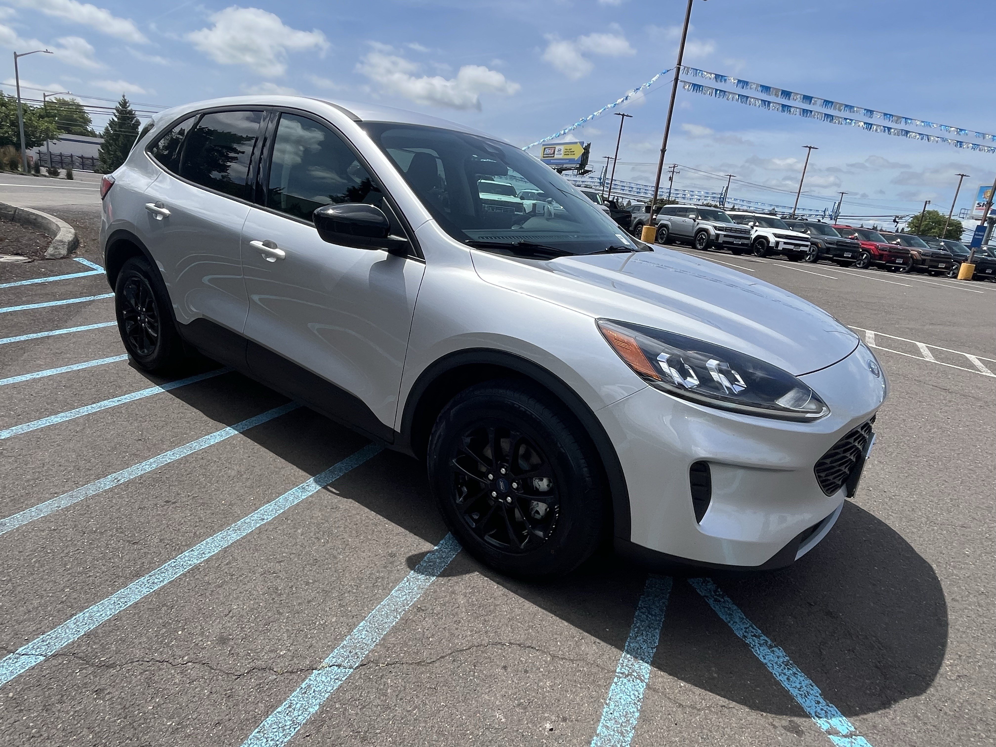 Used 2020 Ford Escape SE Sport AWD/4WD image 7