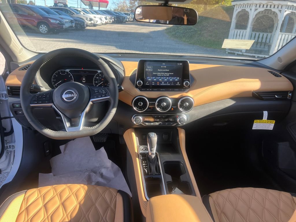 New 2025 Nissan Sentra SV w/ SV Premium Package image 13