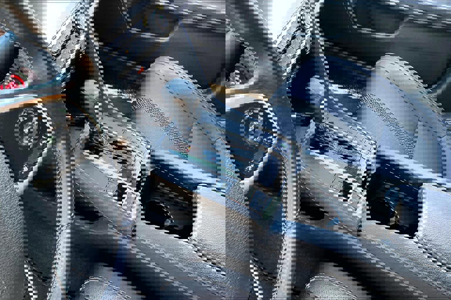 Used 2019 Honda Civic EX-L image 15