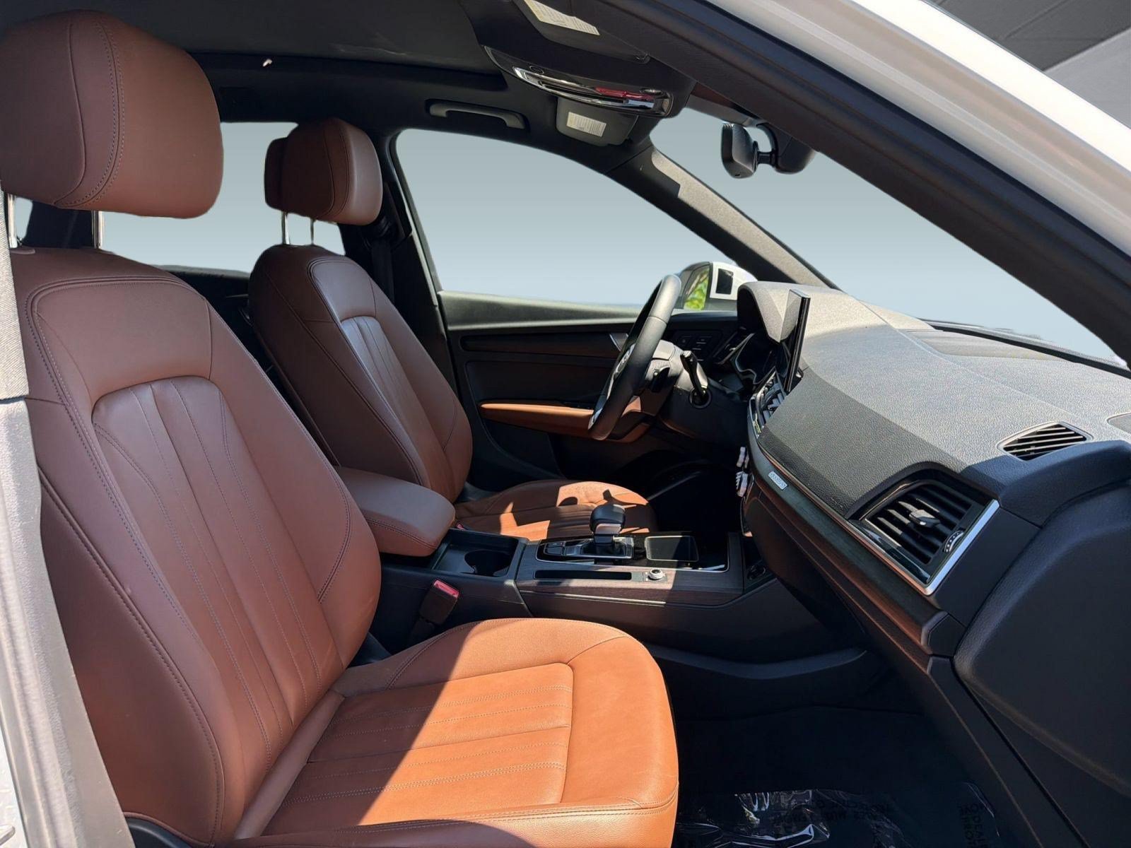 Used 2024 Audi Q5 2.0T Premium AWD/4WD image 31