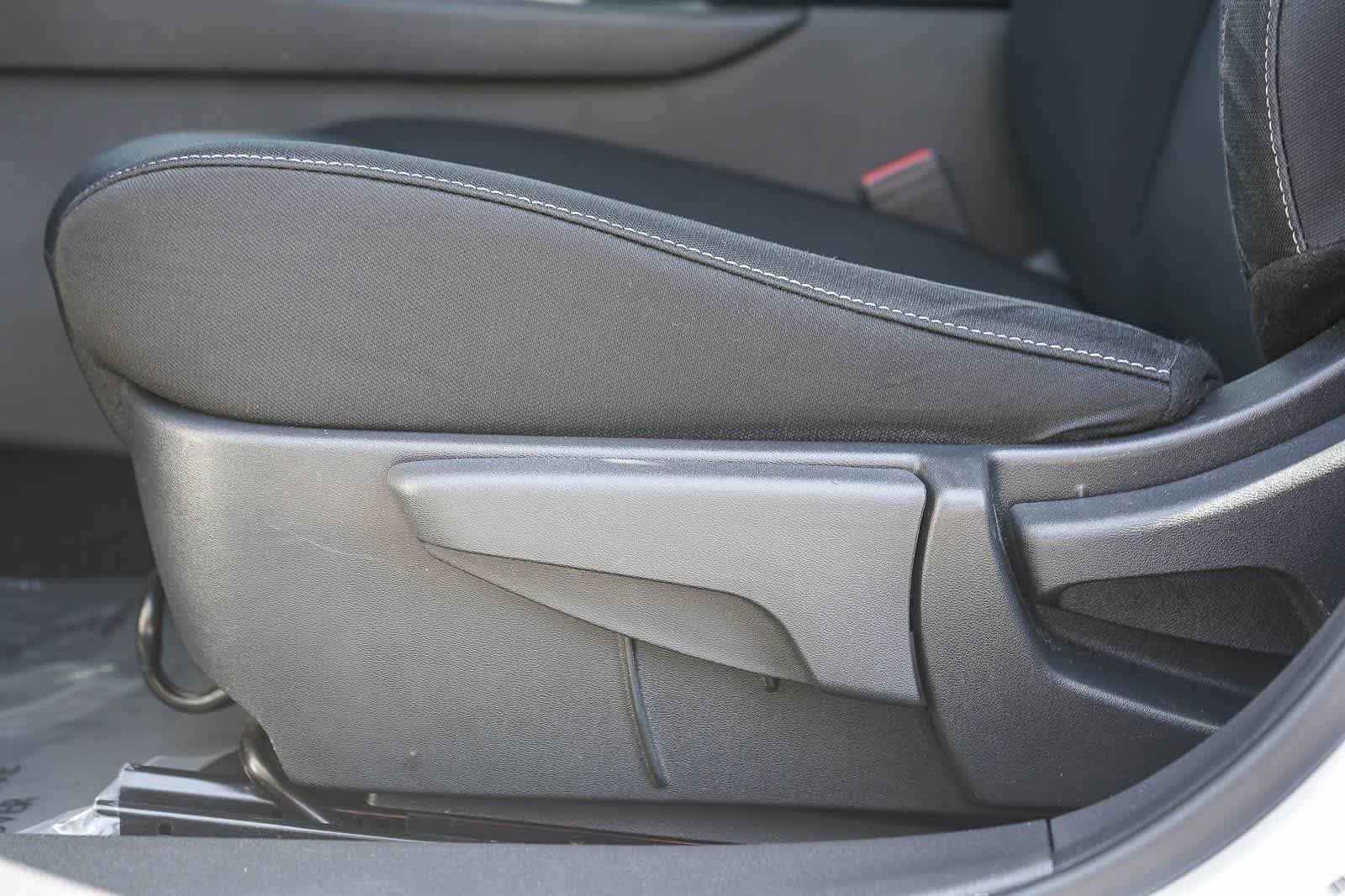 Used 2021 Nissan Sentra SV FWD image 19