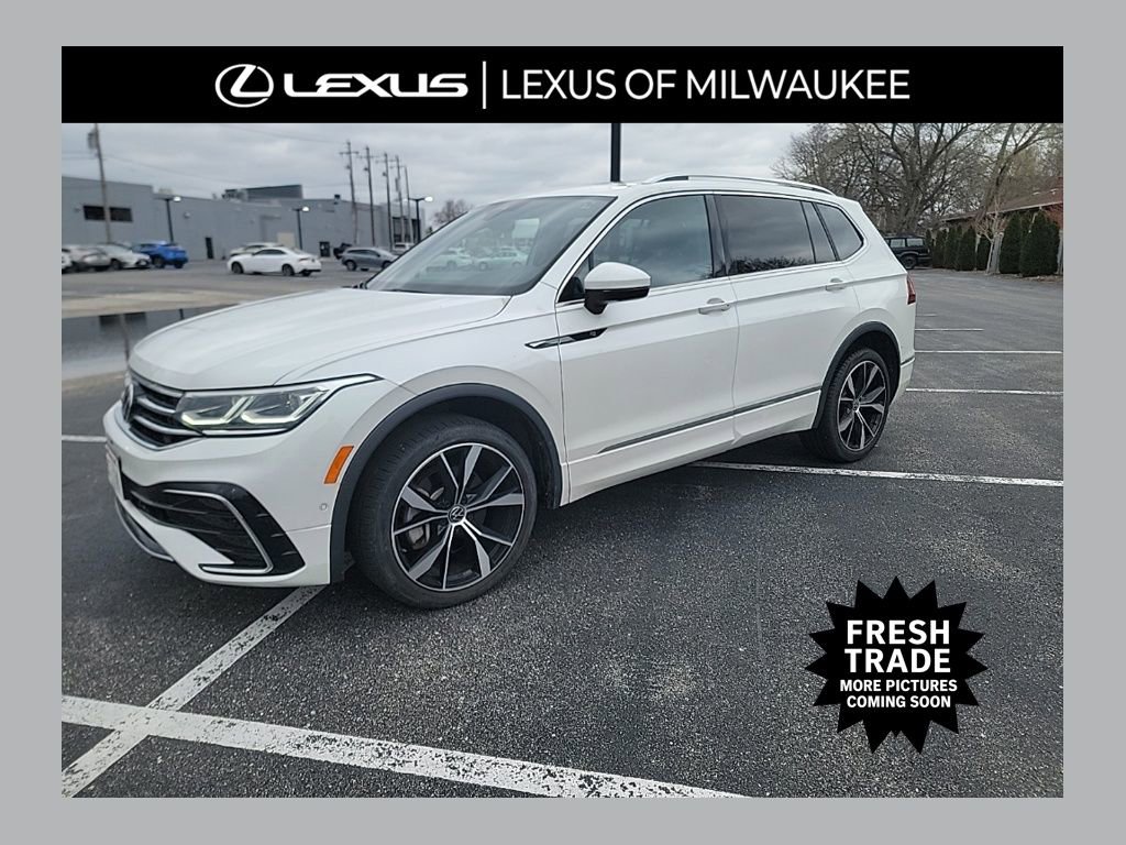 Used 2022 Volkswagen Tiguan SEL R-Line image 1