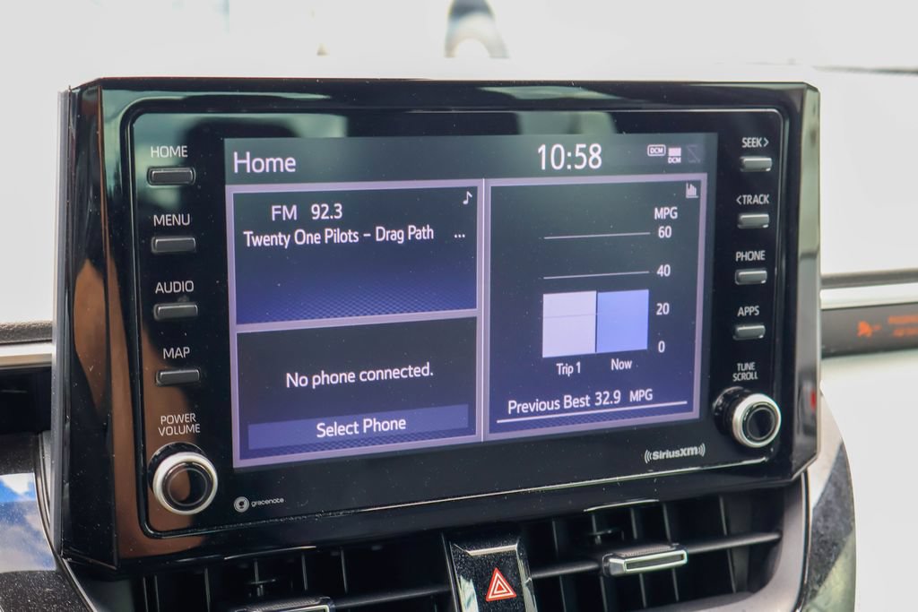 Used 2022 Toyota Corolla SE FWD image 6
