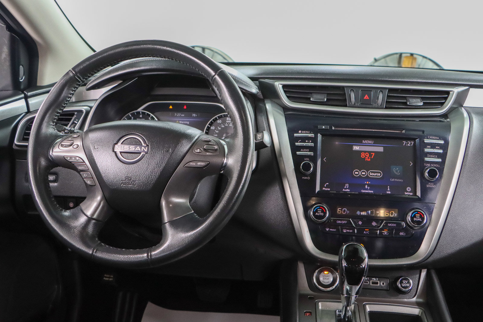 Used 2023 Nissan Murano SV FWD image 17