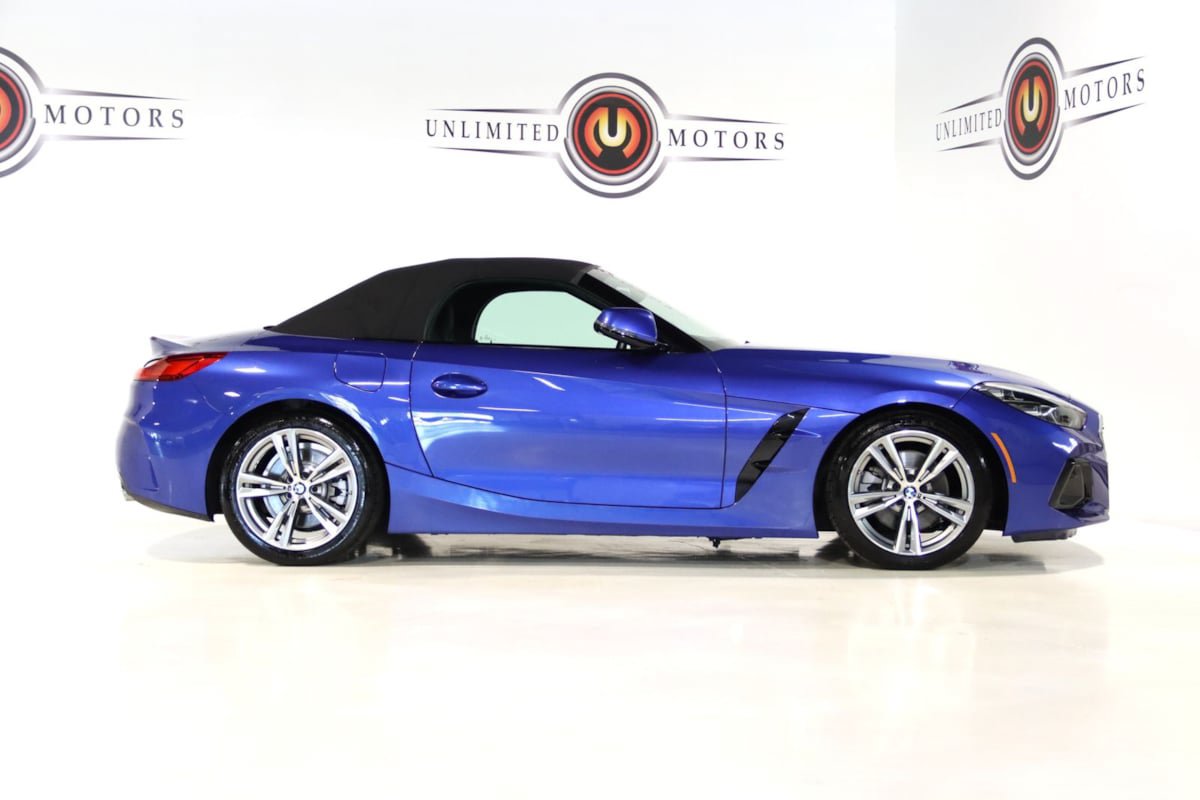 Used 2026 BMW Z4 sDrive30i RWD image 61