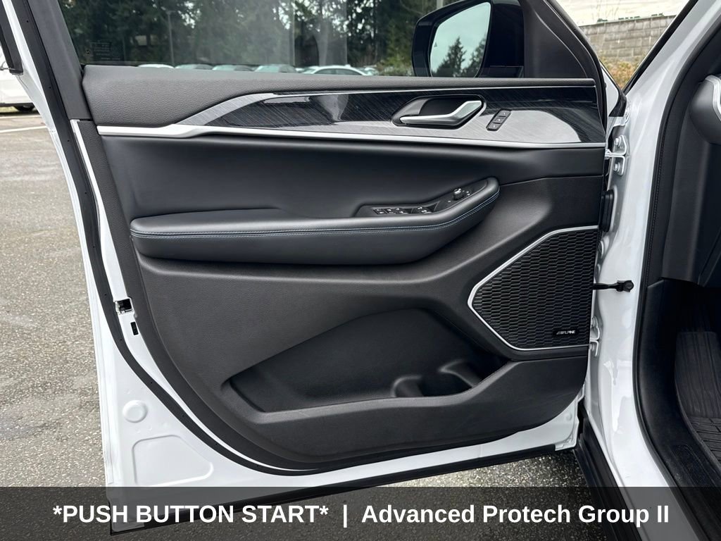 Used 2023 Jeep Grand Cherokee Trailhawk w/ Advanced Protech Group II image 13