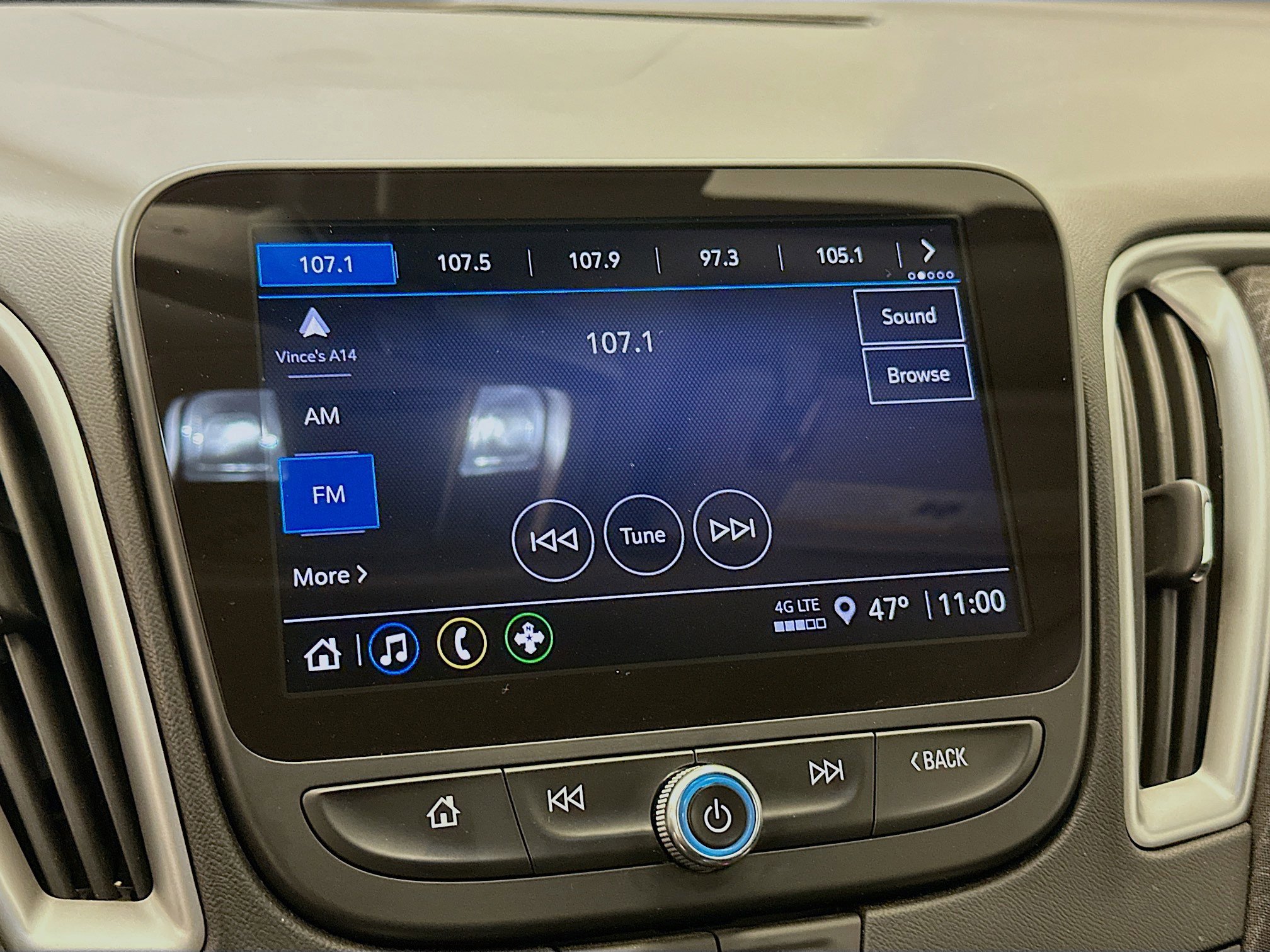 Used 2024 Chevrolet Malibu LS image 21