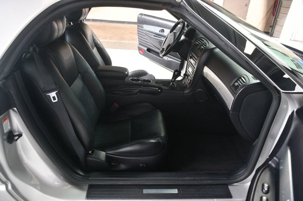 Used 2004 Ford Thunderbird RWD image 26