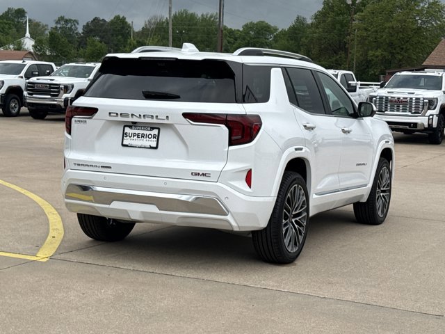 New 2026 GMC Terrain Denali AWD/4WD image 3