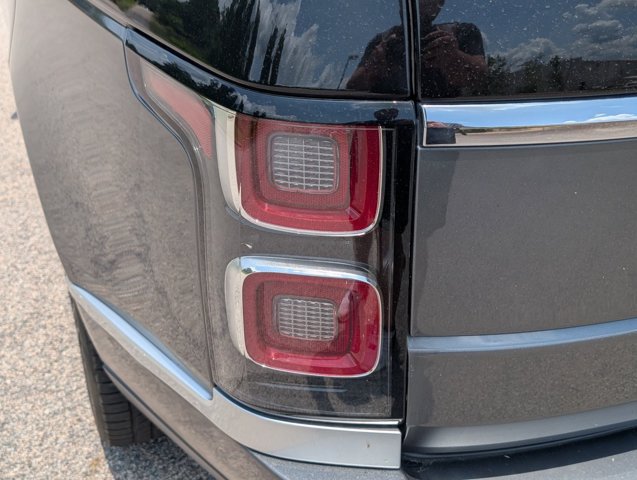 Used 2019 Land Rover Range Rover LWB SV Autobiography AWD/4WD image 12