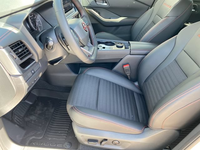 New 2026 Nissan Rogue SV AWD/4WD image 10