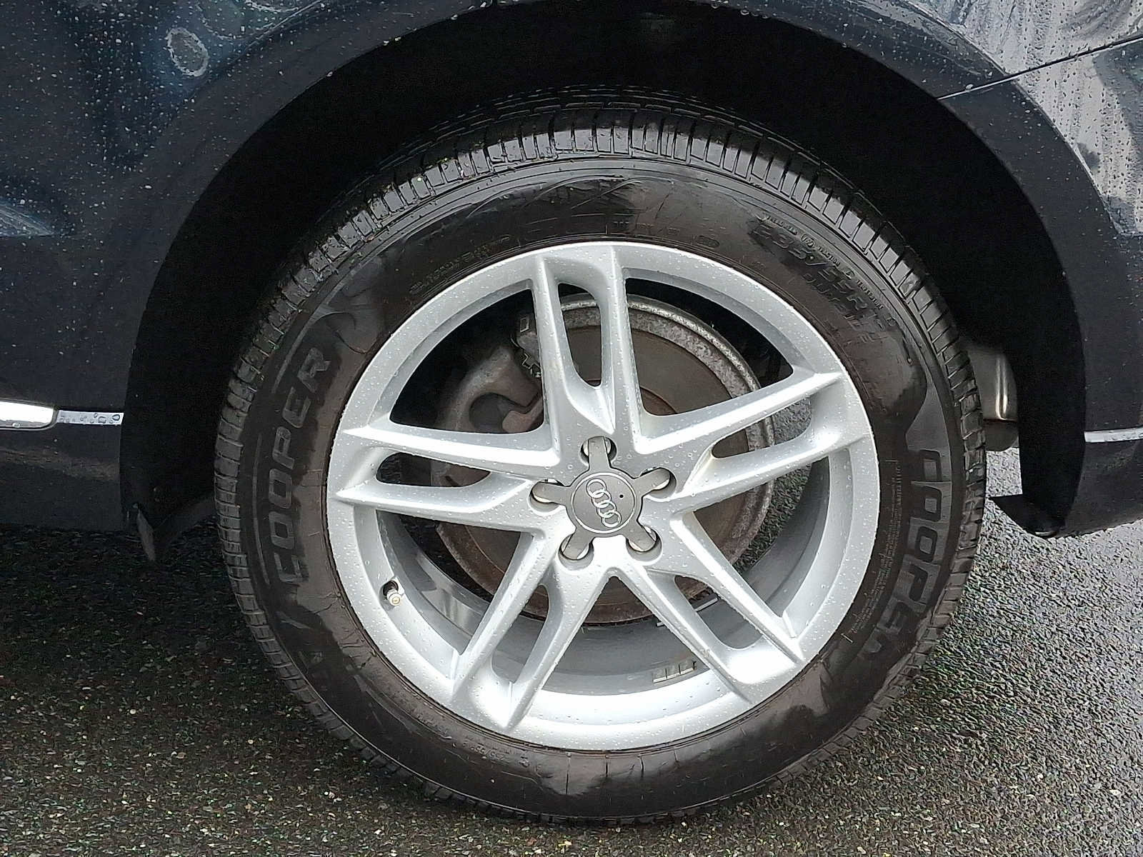 Used 2017 Audi Q5 2.0T Premium Plus w/ Technology Package image 7