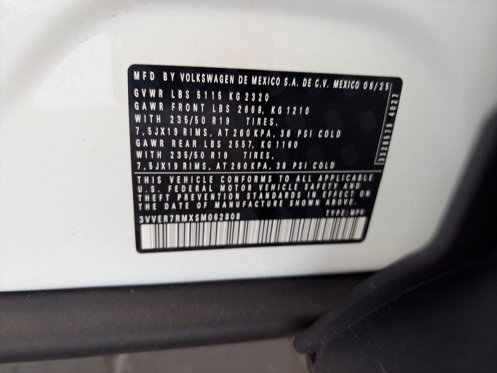 Certified 2025 Volkswagen Tiguan SE AWD/4WD image 43