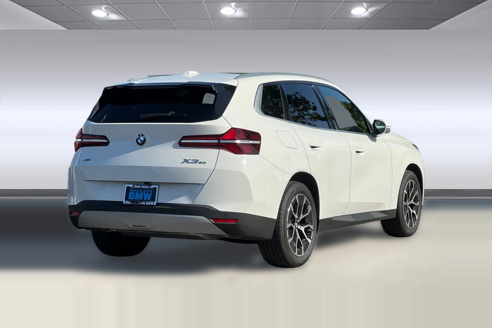 Used 2025 BMW X3 xDrive30i w/ Convenience Package AWD/4WD image 8